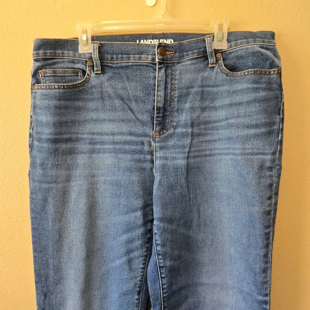 Lands End Womens 18 Petite Straight Leg Jeans Medium Wash Stretch Denim Blue